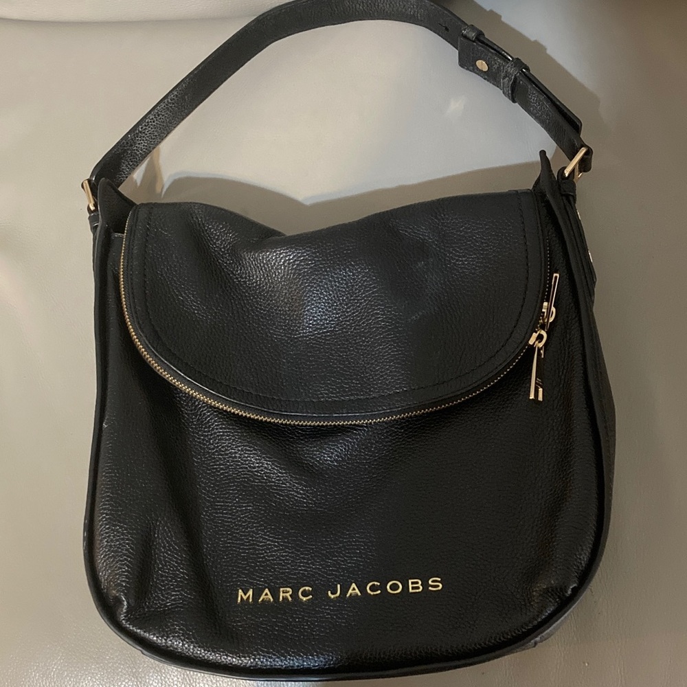 Marc Jacobs Black Pebbled Leather Purse with Gold Hardware